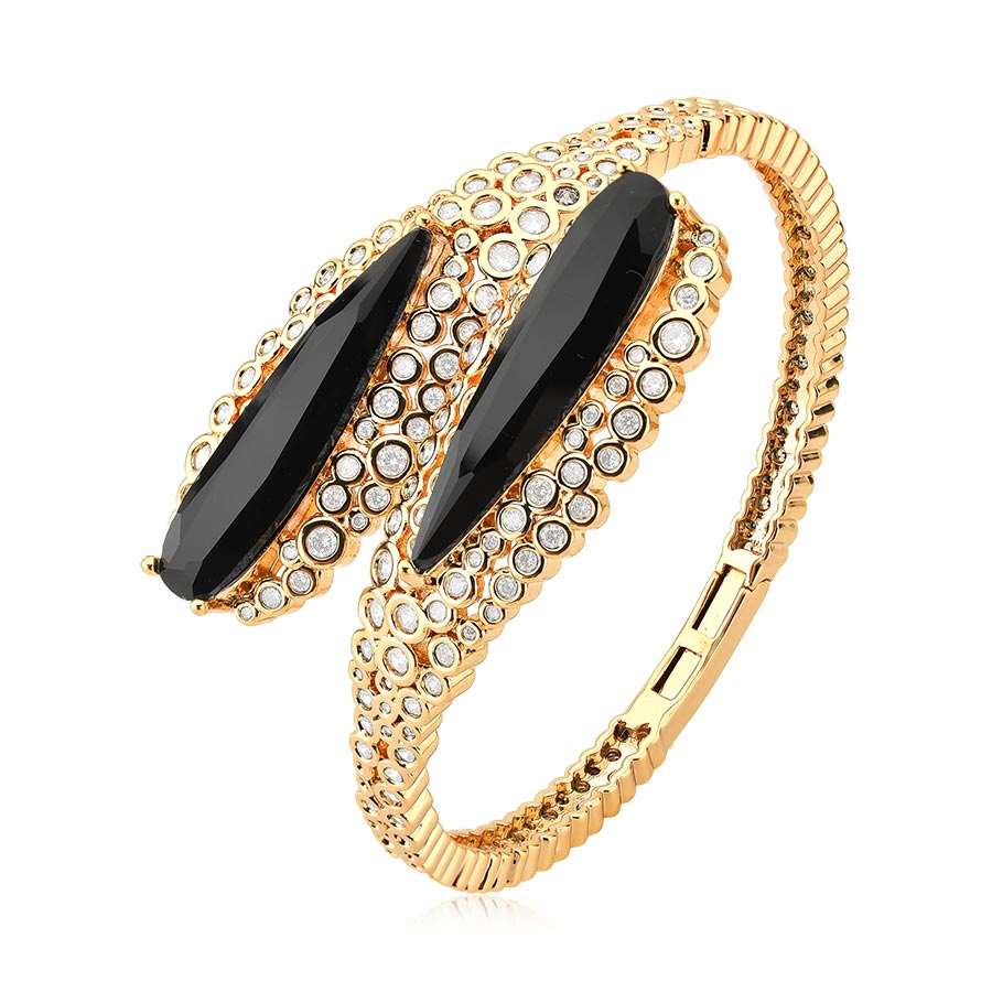 por apenas R$ 143,95